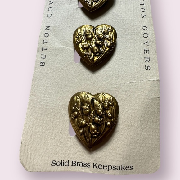 Vintage Amanda Miranda Solid Brass Keepsakes Brass Heart Button Covers S/4 - Picture 7 of 9